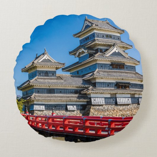 松本城と橋 ラウンドクッション (正面)