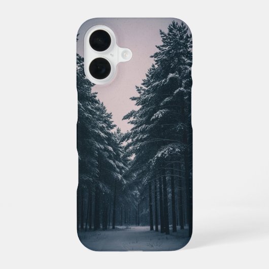 松林のレトロな雪景色 iPhone 16ケース (裏面)