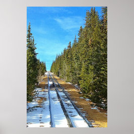 松林を通る鉄道の線路 冬の雪景色 ポスター