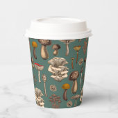 松緑の野生のキノコ 紙コップ (左)