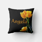 枕が美しいチューリップのどの名前によってでも開花します クッション (裏面)