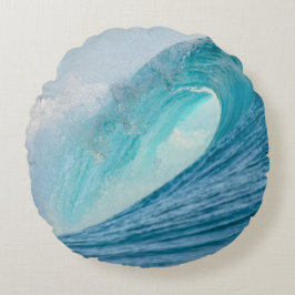 枕のあたりで壊れるサーフィンのバレルの波 ラウンドクッション