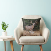 枕の上にあるリバーシブルなエルクと鹿 クッション (椅子)