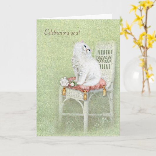 枕の白い誕生日の猫そしてバラ カード (黄色い花)