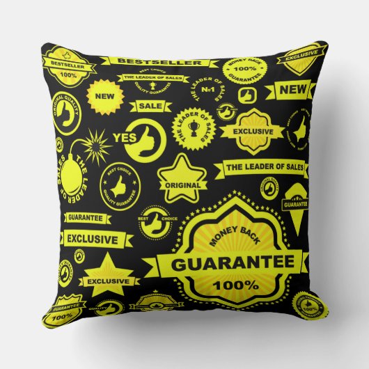 枕独占的 クッション (裏面)