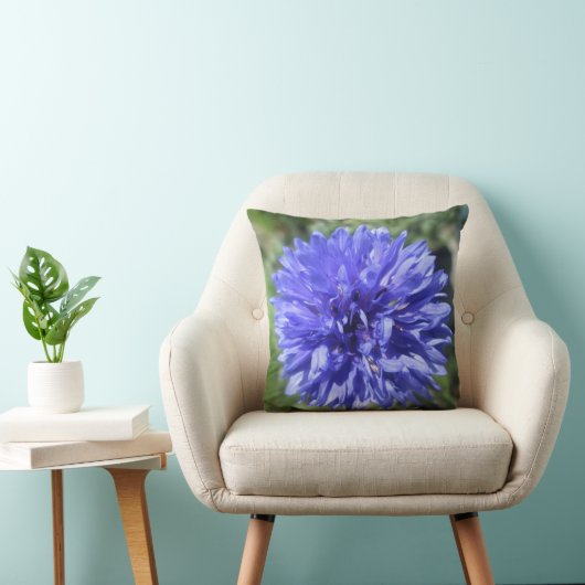 枕 – コーンフラワーブルー学士号ボタン (椅子)
