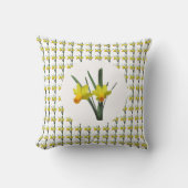 枕 – 水仙開花 (正面)