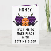 果実おもしろい年老いた配偶者ハッピーバースデー サンキューカード (正面)