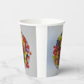 果実のボウル – 超現実的な果実の静止寿命 紙コップ (左)