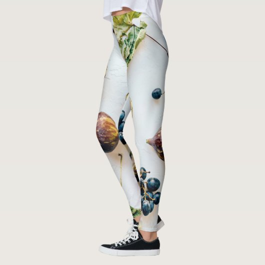 果実及び乾燥食品葉及び レギンス (左)