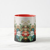 果実、花、葡萄、桃と小鳥 マグカップ (中央)