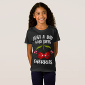 果物を愛するさくらんぼの少年 Tシャツ (正面フル)