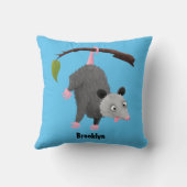 枝おもしろい漫画ぶら下がったからのかわいいオポッサム クッション (裏面)