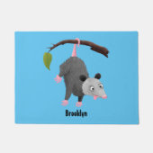 枝おもしろい漫画ぶら下がったからのかわいいオポッサム ドアマット (正面)