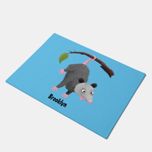 枝おもしろい漫画ぶら下がったからのかわいいオポッサム ドアマット (アングル)