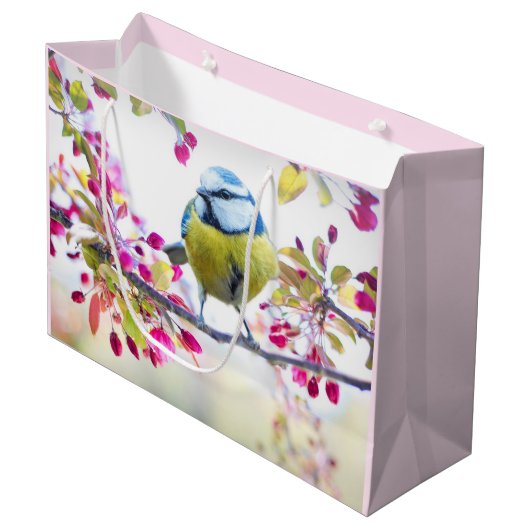 枝かわいらし写真に青と黄色の鳥 ラージペーパーバッグ (正面アングル)