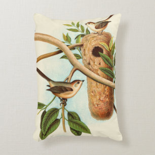 枝でとまる巣の鳥のカップル アクセントクッション