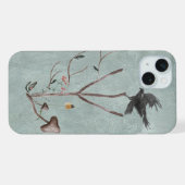 枝とカラスが描かれたアルギズのルーン iPhoneケース (裏面横)