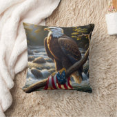 枝にアメリカ国旗を掲げたハゲのワシ クッション (ブランケット)