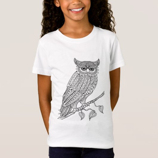 枝に坐っている刺激を受けたな魔法のフクロウ Tシャツ (正面)