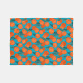 枝に桃があるシームレスなフラットパターン フリースブランケット (正面(横))