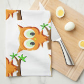 枝に止まるかわいいキャラクターのフクロウ柄 キッチンタオル (四つ折り)