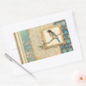 枝に茶色と青の鳥が顔を上げる 長方形シール (封筒)