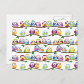 枝のカラフルなフクロウ ポストカード (正面/裏面)