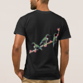 枝の上に止まるハミングバード三羽 Tシャツ (裏面)