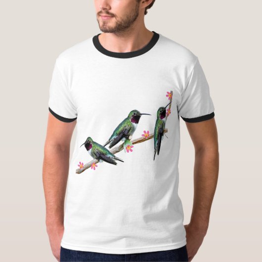 枝の上に止まるハミングバード三羽 Tシャツ (正面)