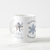 枝の上に素敵な鳥。赤い果実。ハッピーホリデー コーヒーマグカップ (正面左)