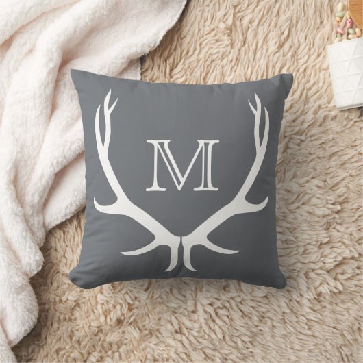 枝角のモノグラムの枕 クッション (ブランケット)