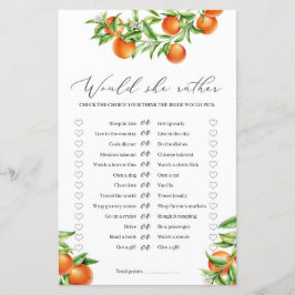 柑橘系オレンジの夏の果物は彼女はむしろゲームをする