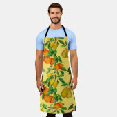 柑橘類、梨、さくらんぼ：水彩プリント。 エプロン (着用した状態)