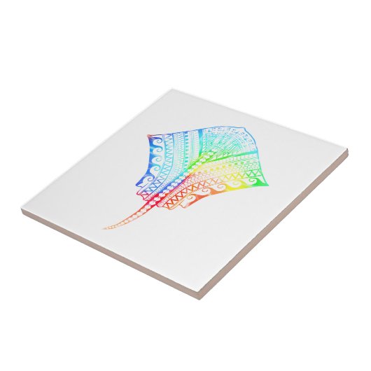 染めた色を同族のエイに結ぶ タイル (側面)