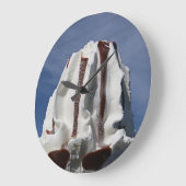 柔らかいサーブのアイスクリームコーンの写真撮影の夏の食糧 ラージ壁時計 (傾斜)