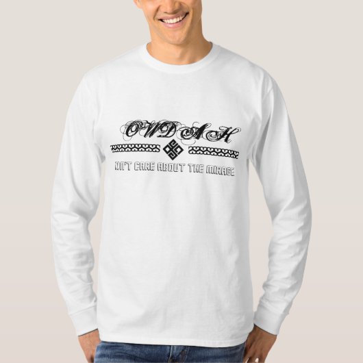 柔らかいシャツとエレガント豪華なデザイン Tシャツ (正面)