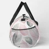 柔らかいピンクと緑の植物葉柄 ダッフルバッグ (右)