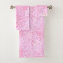 柔らかいピンクのダリア