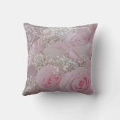 柔らかいピンクのバラと赤ちゃんの息 クッション (裏面)
