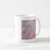 柔らかいピンクのバラと赤ちゃんの息 コーヒーマグカップ (正面右)
