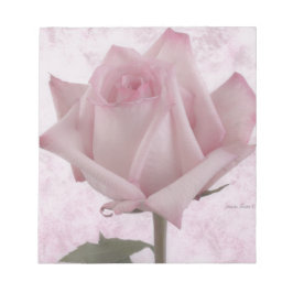 柔らかいピンクのバラの花 ノートパッド