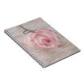 柔らかいピンクのバラの花 ノートブック (右側)