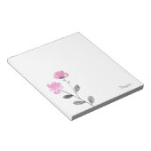 柔らかいピンクの灰色の花 ノートパッド (アングル)