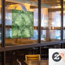 柔らかいライムグリーンの紫色の翼のトンボ