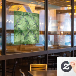 柔らかいライムグリーンの紫色の翼のトンボ ウィンドウサイン