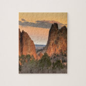 柔らかい光の下の庭 ジグソーパズル (縦)