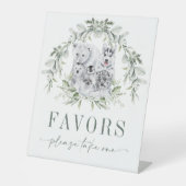 柔らかい冬の休日のアルティック動物の好意 台座サイン (正面)