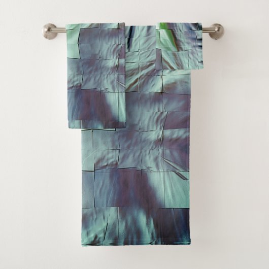 柔らかい彫刻とサテンと灰色がかった緑のモザイク バスタオルセット (インサイチュ)
