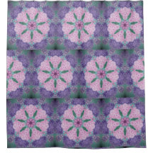 柔らかい紫とピンクのあじさい